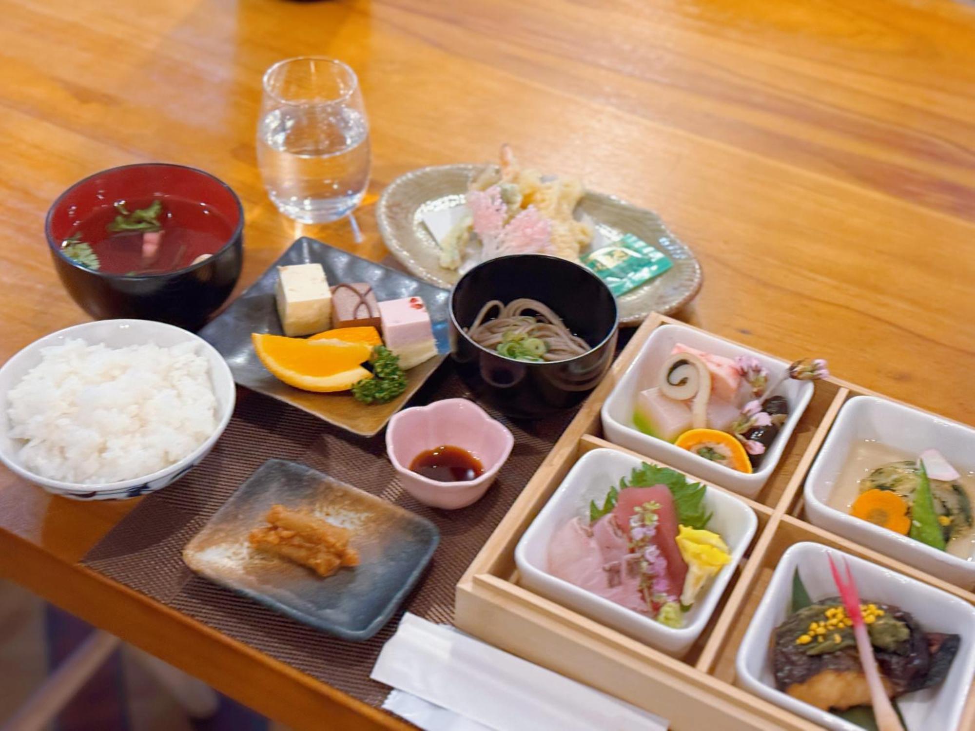 Hakuba Sun Valley Hotel מראה חיצוני תמונה